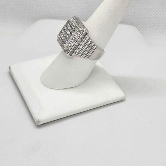 BRAND NEW   Sterling Silver 925 Cubic Zirconia Stones  Ring - Picture 3 of 4
